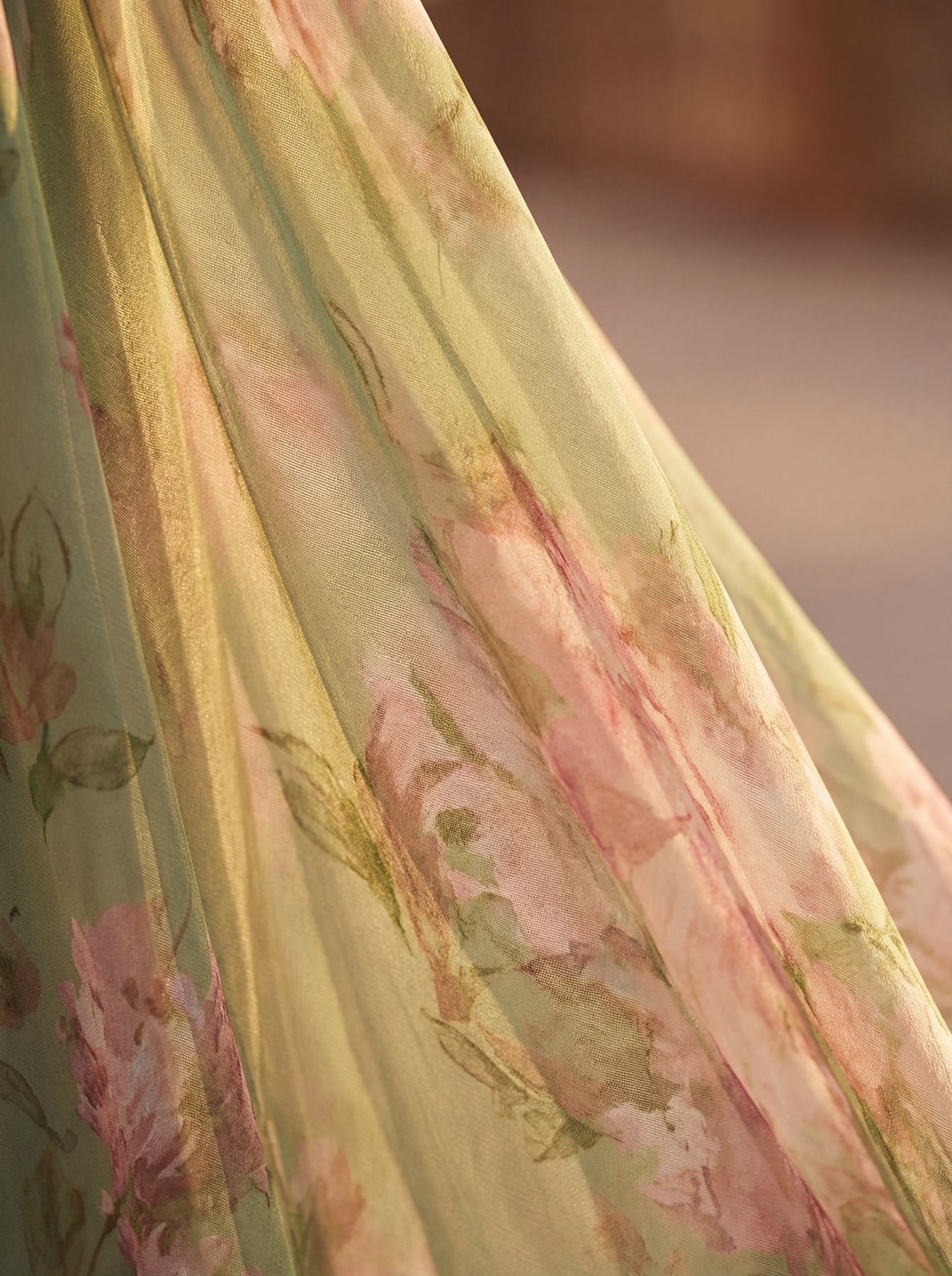 Olivia | Robe Légère et Élégante à Dos Nu
