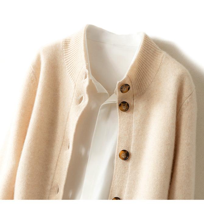 Margaux™ | Cardigan Classique à Boutons camel