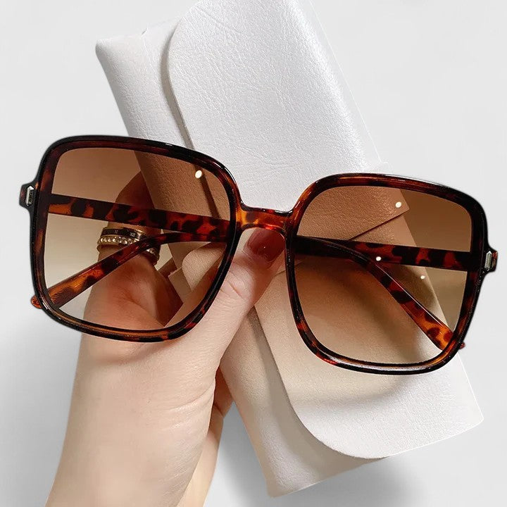 Lunettes de Soleil Élégantes Emalynn