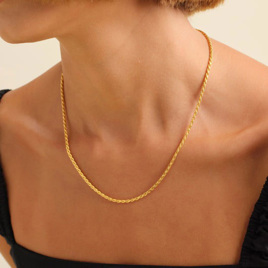 Collier Chaîne Élégant en Or 18K